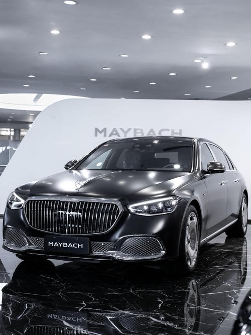 重庆南岸区玛雷振企业管理咨询岚图汽车的售后服务让用户无忧出行，迈巴赫未来的豪华车趋势