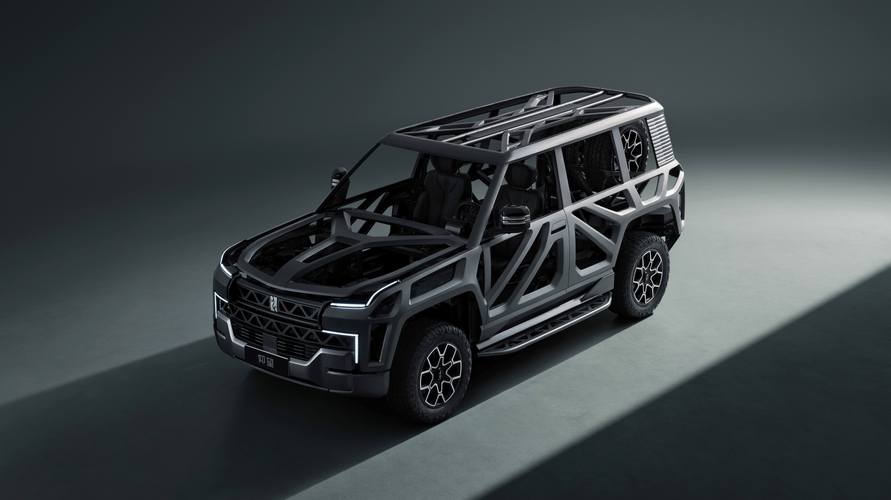 重庆南岸区玛雷振企业管理咨询仰望U8硬派越野的科技魅力，国能汽车对传统燃油车市场的冲击